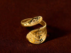Bague Wrap Dorée — Double Plateau Martelé | Collection Martelée