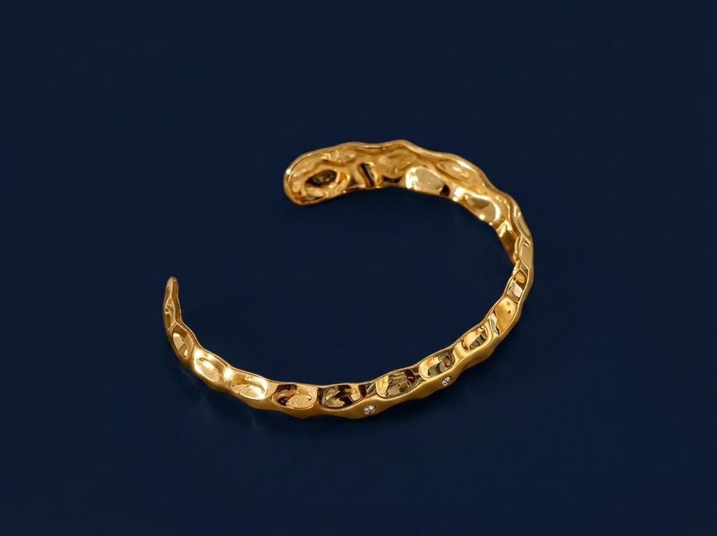 Jonc Ouvert Organique — Contour Martelé Irrégulier | Collection Martelée